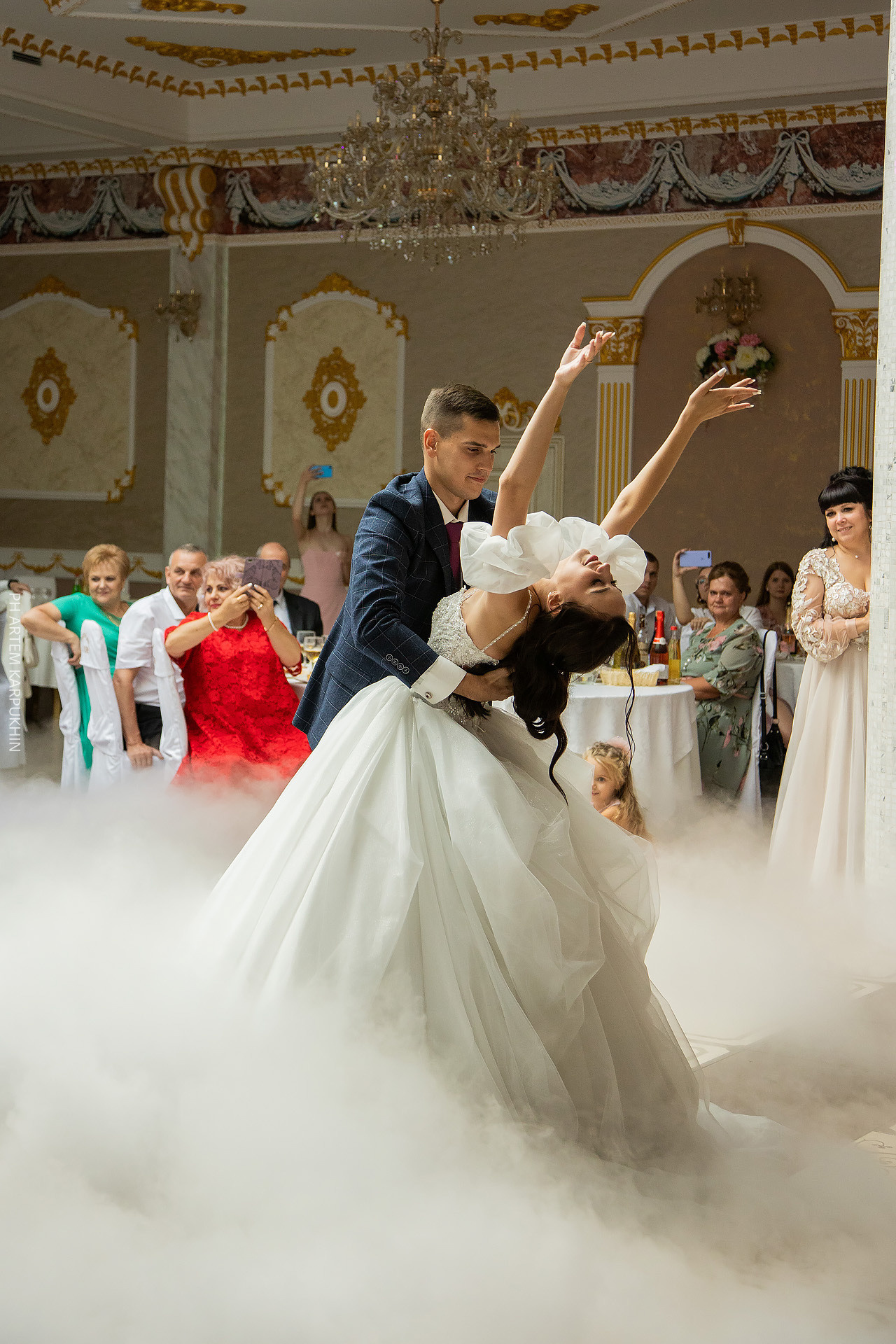 Свадьба, фотограф в Муроме, ЗАГС, мост, Риони, ведущая Ольга Цыганова. Фотограф городских и семейных событий Артем Карпухин