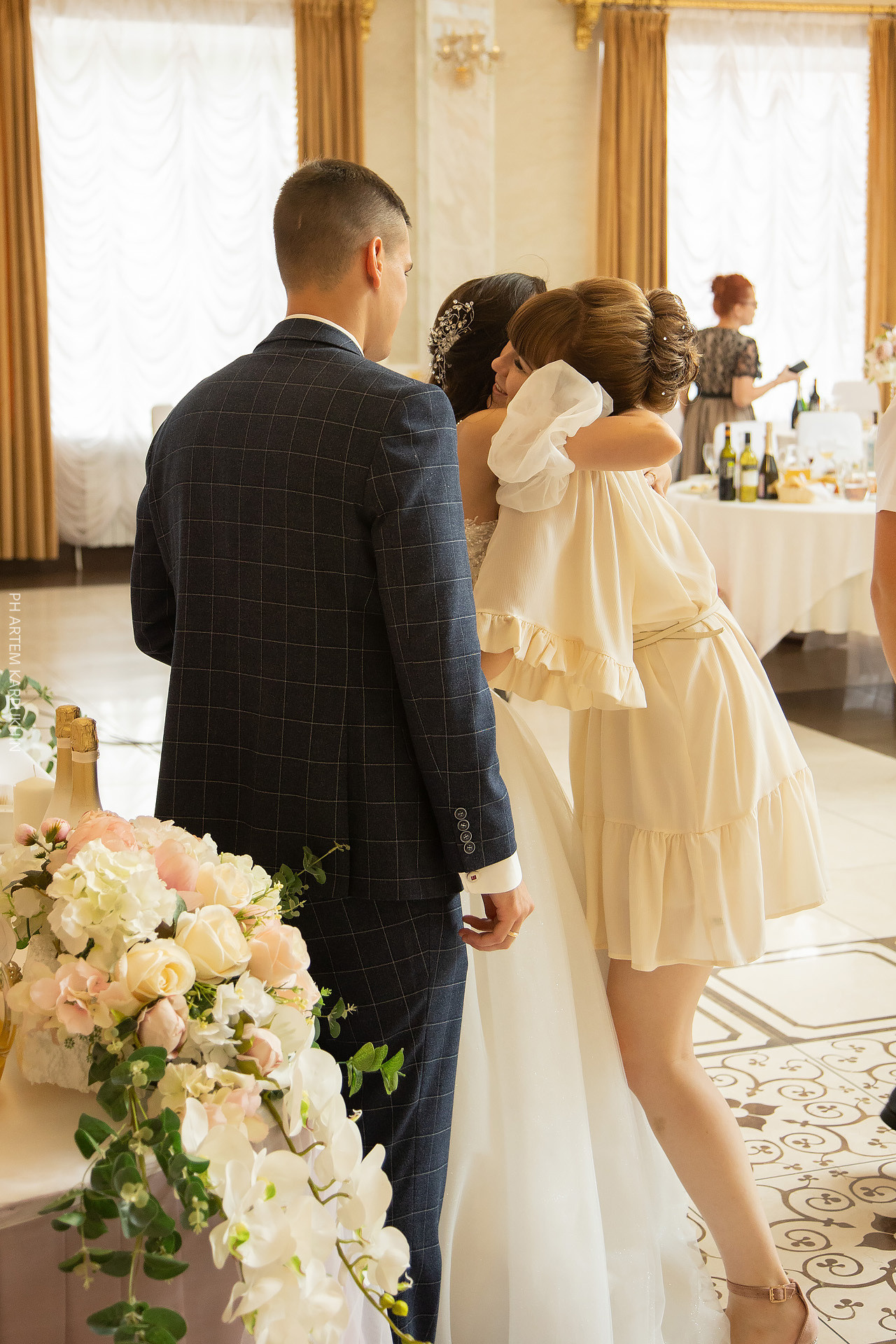 Свадьба, фотограф в Муроме, ЗАГС, мост, Риони, ведущая Ольга Цыганова. Фотограф городских и семейных событий Артем Карпухин