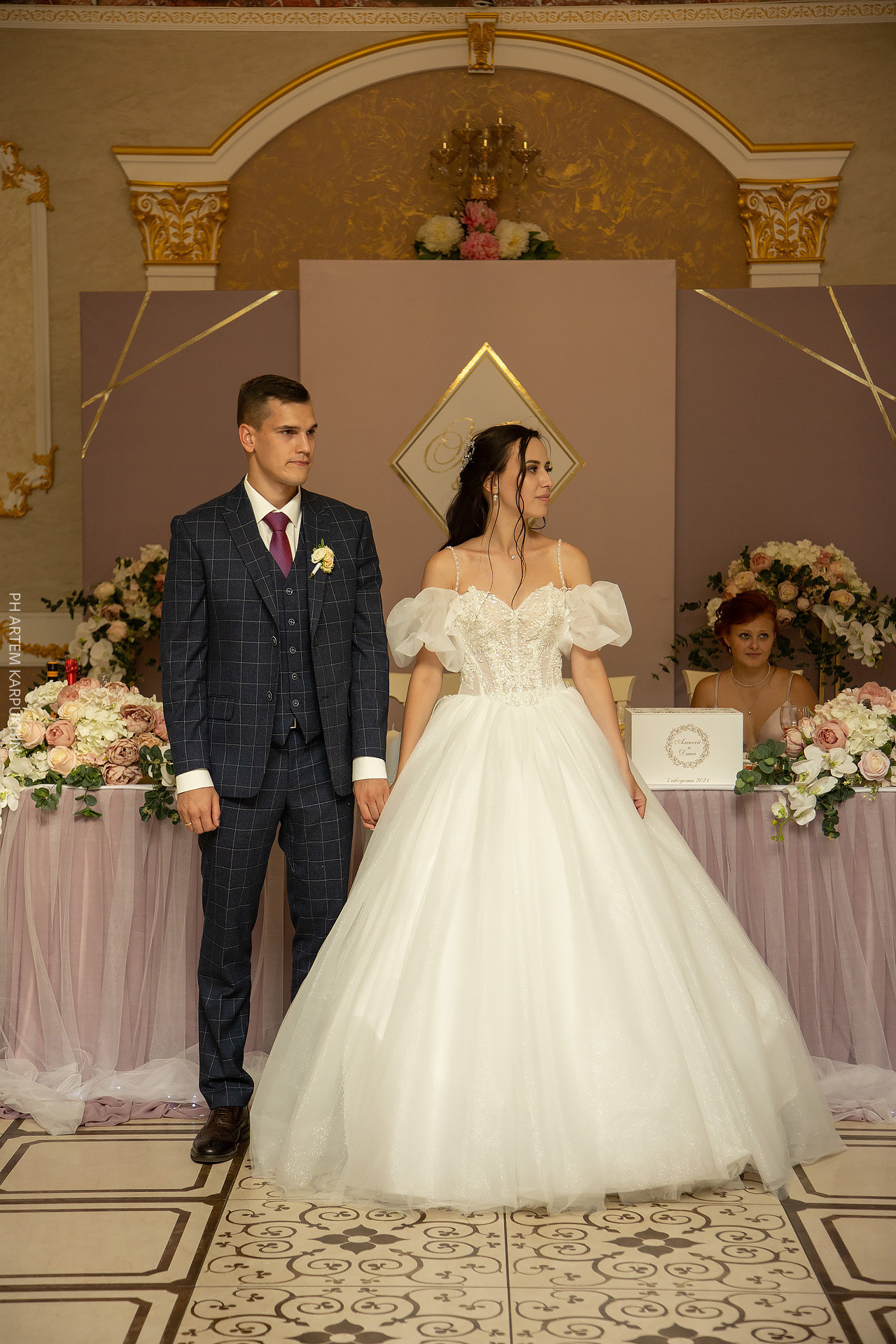 Свадьба, фотограф в Муроме, ЗАГС, мост, Риони, ведущая Ольга Цыганова. Фотограф городских и семейных событий Артем Карпухин