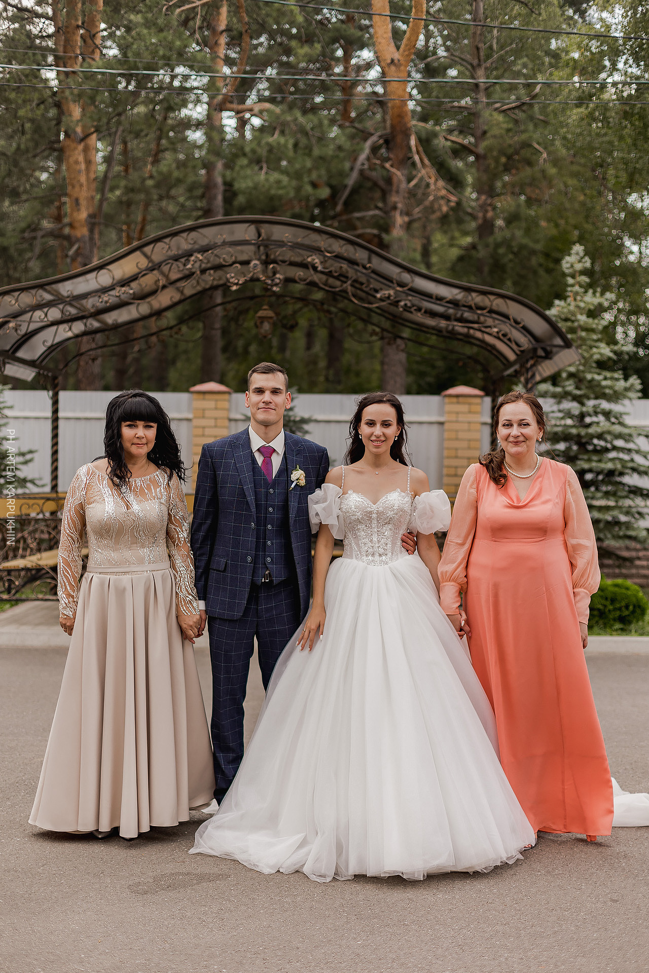 Свадьба, фотограф в Муроме, ЗАГС, мост, Риони, ведущая Ольга Цыганова. Фотограф городских и семейных событий Артем Карпухин