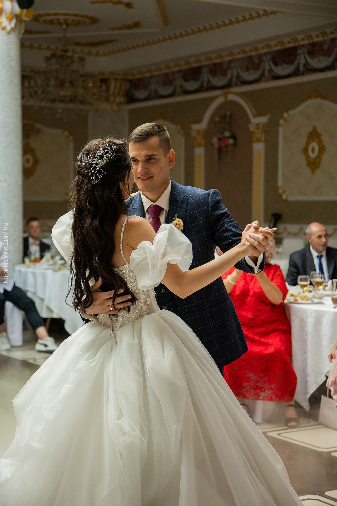 Свадьба, фотограф в Муроме, ЗАГС, мост, Риони, ведущая Ольга Цыганова. Фотограф городских и семейных событий Артем Карпухин