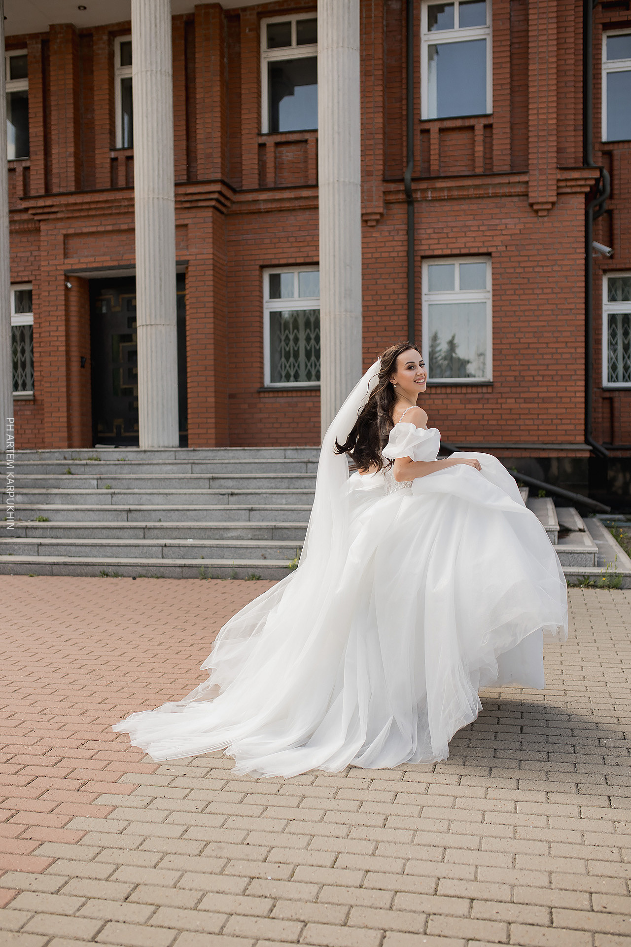 Свадьба, фотограф в Муроме, ЗАГС, мост, Риони, ведущая Ольга Цыганова. Фотограф городских и семейных событий Артем Карпухин