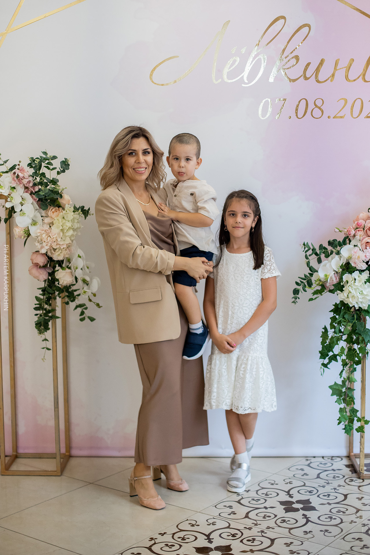 Свадьба, фотограф в Муроме, ЗАГС, мост, Риони, ведущая Ольга Цыганова. Фотограф городских и семейных событий Артем Карпухин