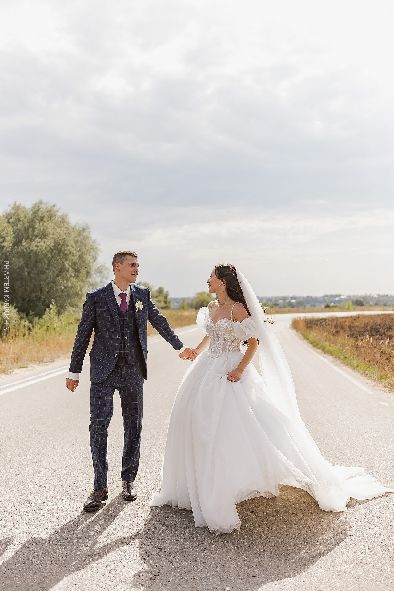 Свадьба, фотограф в Муроме, ЗАГС, мост, Риони, ведущая Ольга Цыганова. Фотограф городских и семейных событий Артем Карпухин