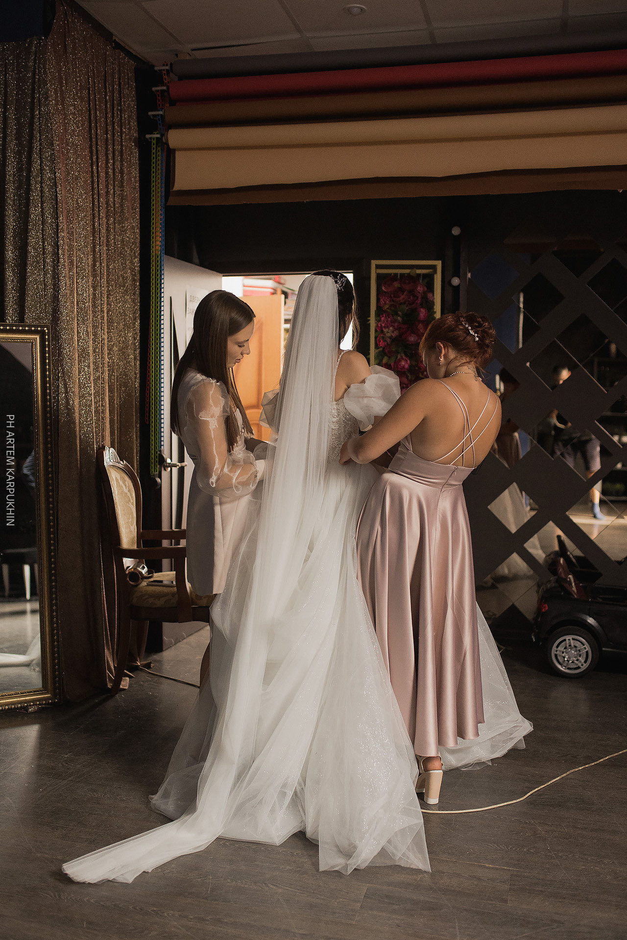 Свадьба, фотограф в Муроме, ЗАГС, мост, Риони, ведущая Ольга Цыганова. Фотограф городских и семейных событий Артем Карпухин