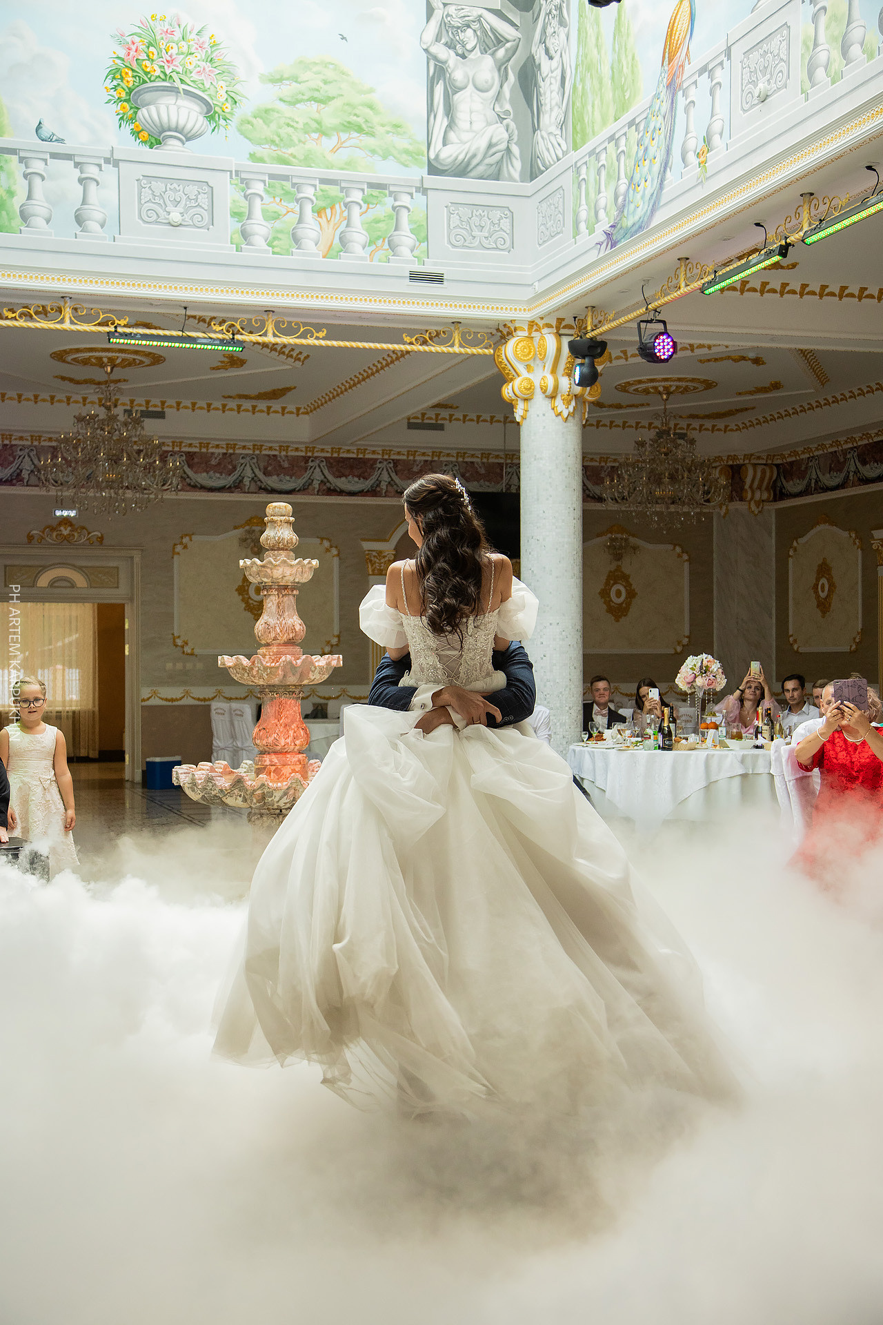 Свадьба, фотограф в Муроме, ЗАГС, мост, Риони, ведущая Ольга Цыганова. Фотограф городских и семейных событий Артем Карпухин