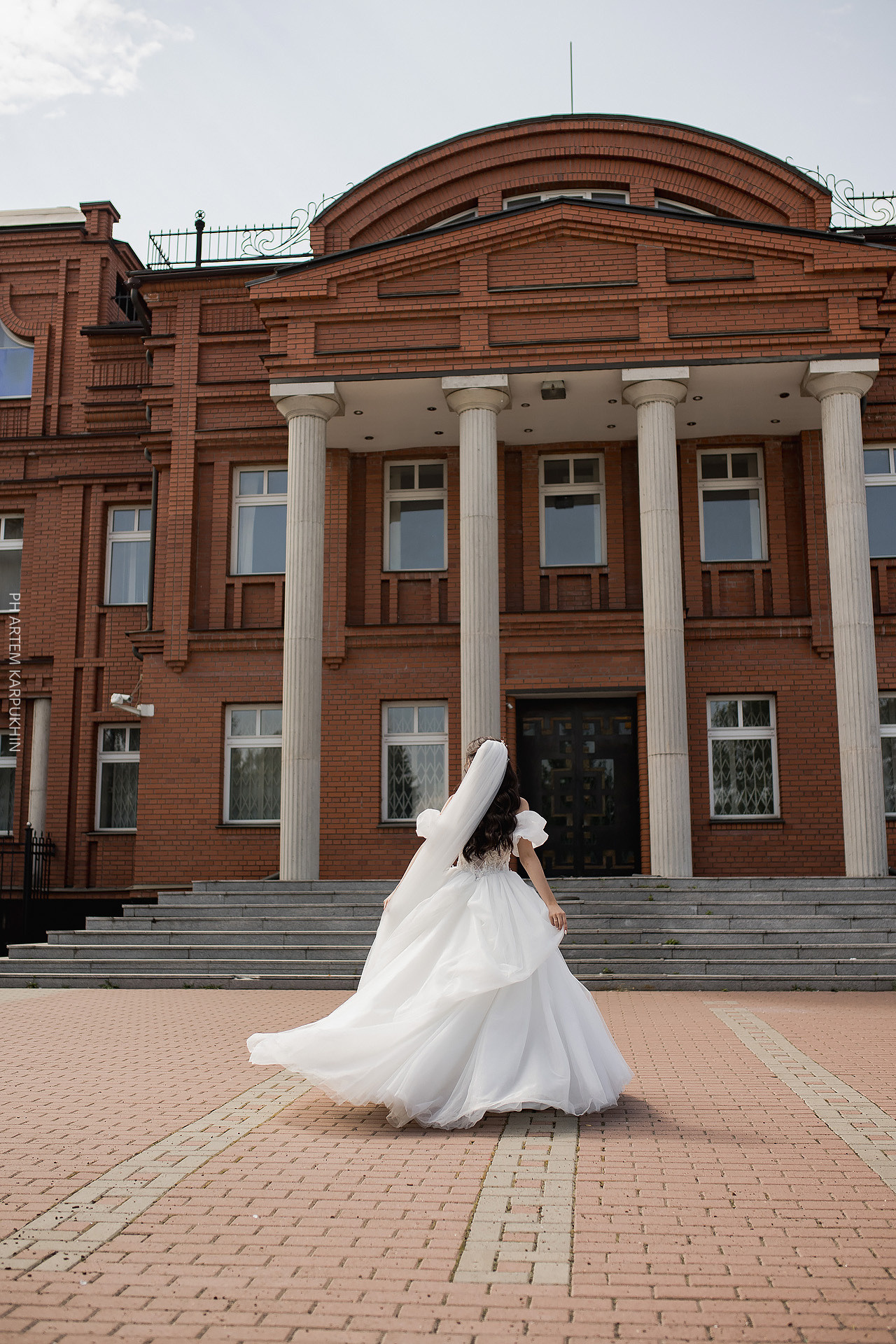 Свадьба, фотограф в Муроме, ЗАГС, мост, Риони, ведущая Ольга Цыганова. Фотограф городских и семейных событий Артем Карпухин