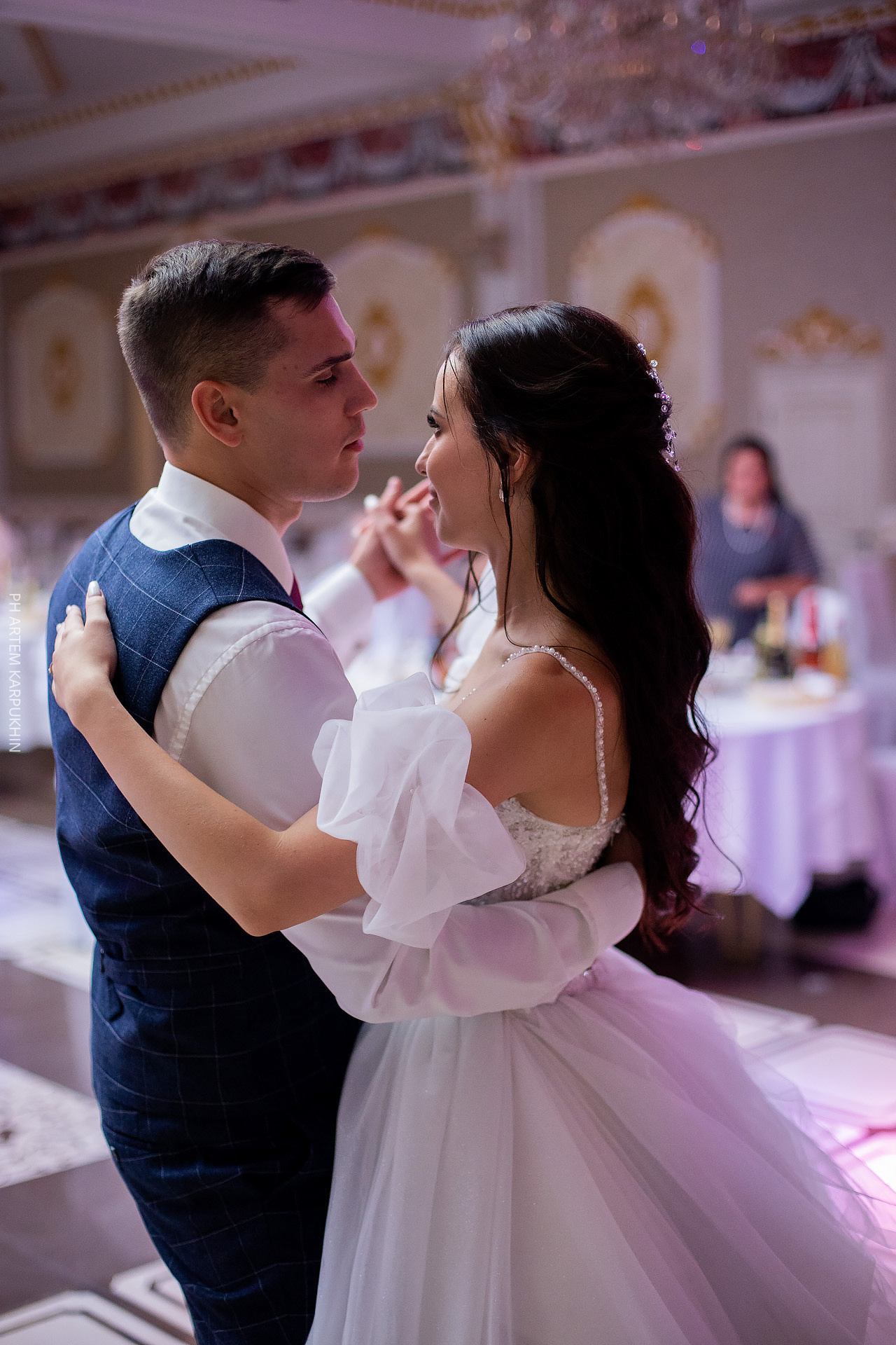 Свадьба, фотограф в Муроме, ЗАГС, мост, Риони, ведущая Ольга Цыганова. Фотограф городских и семейных событий Артем Карпухин