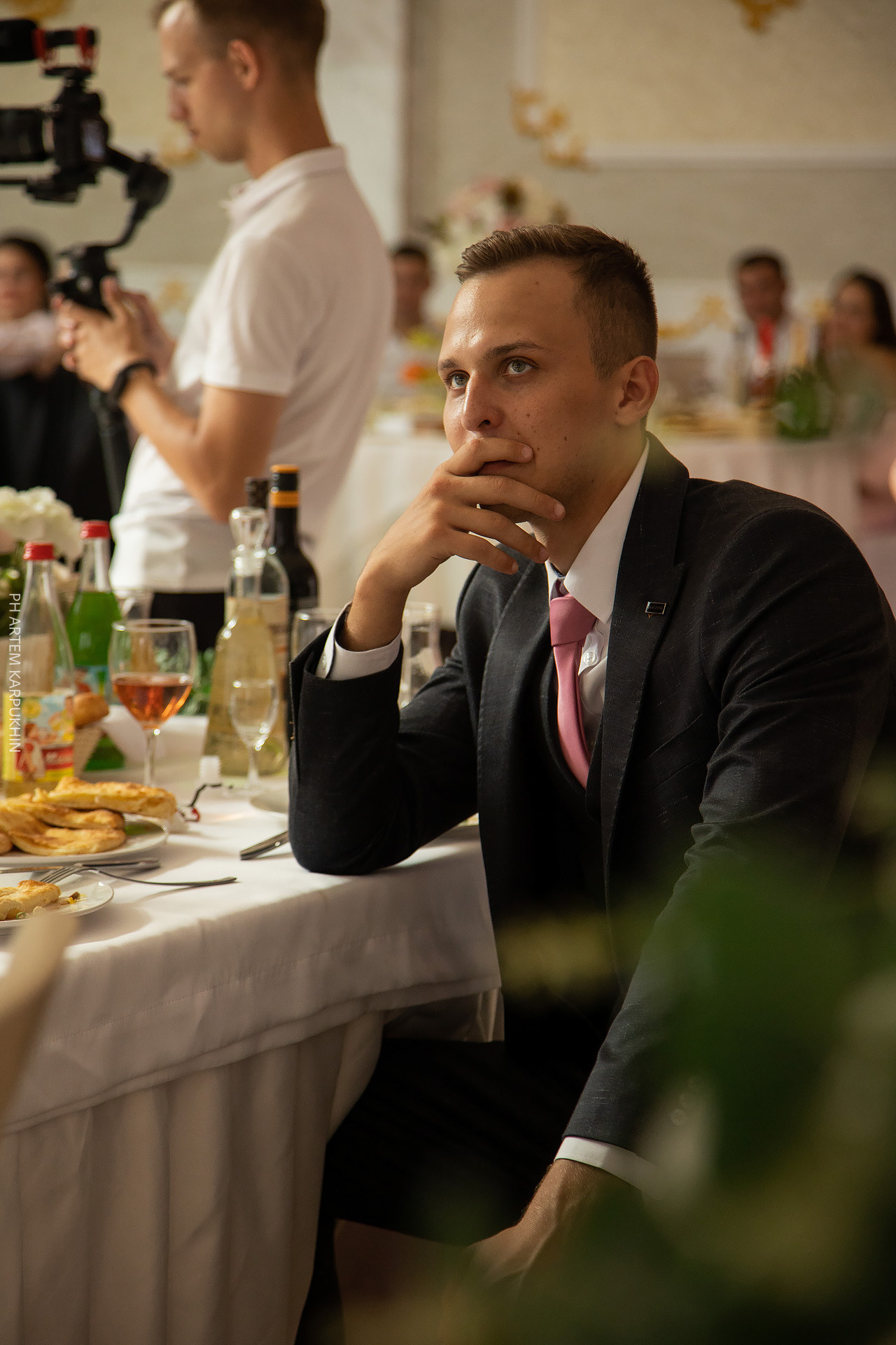 Свадьба, фотограф в Муроме, ЗАГС, мост, Риони, ведущая Ольга Цыганова. Фотограф городских и семейных событий Артем Карпухин