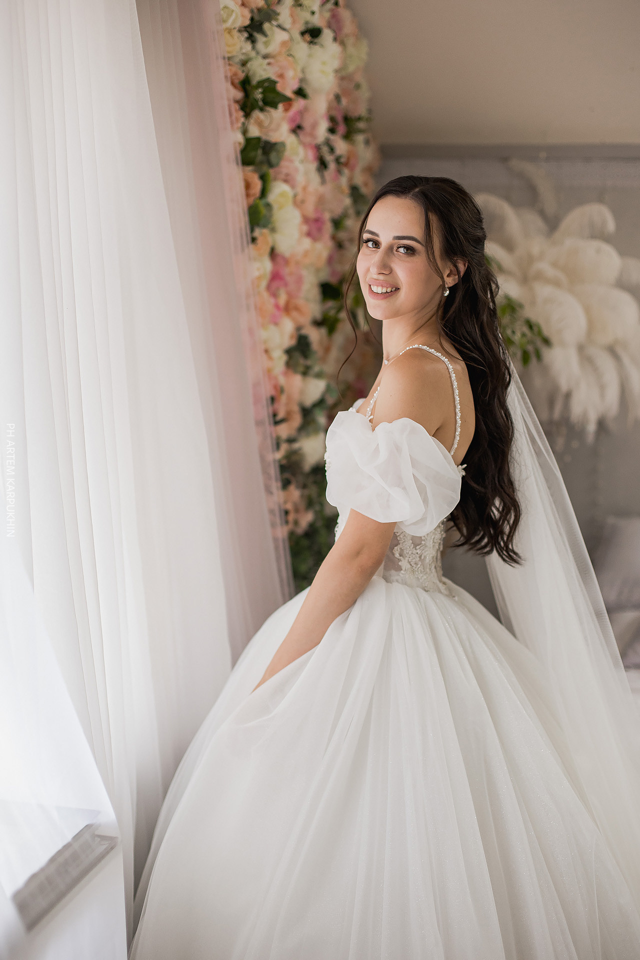 Свадьба, фотограф в Муроме, ЗАГС, мост, Риони, ведущая Ольга Цыганова. Фотограф городских и семейных событий Артем Карпухин