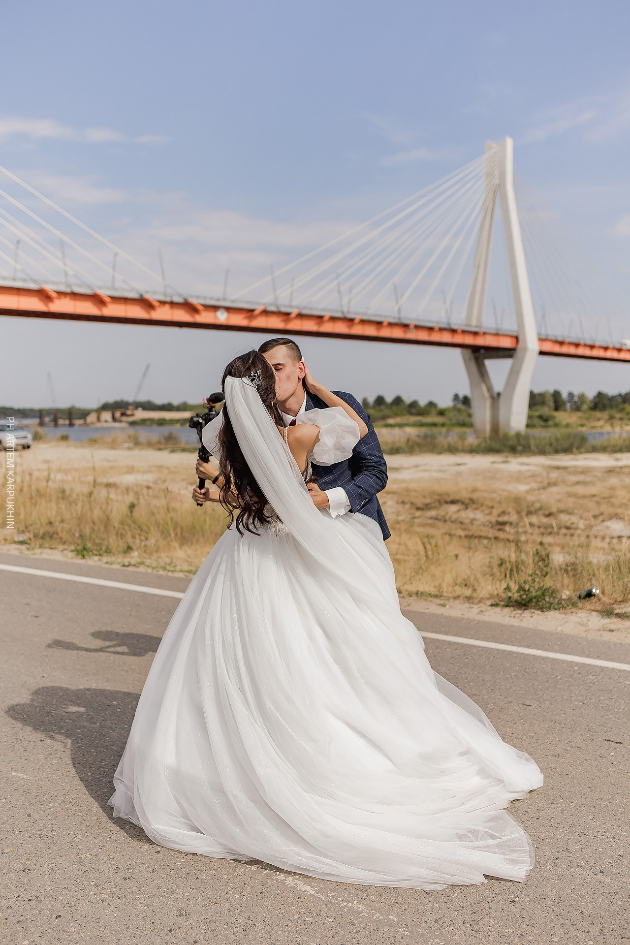 Свадьба, фотограф в Муроме, ЗАГС, мост, Риони, ведущая Ольга Цыганова. Фотограф городских и семейных событий Артем Карпухин
