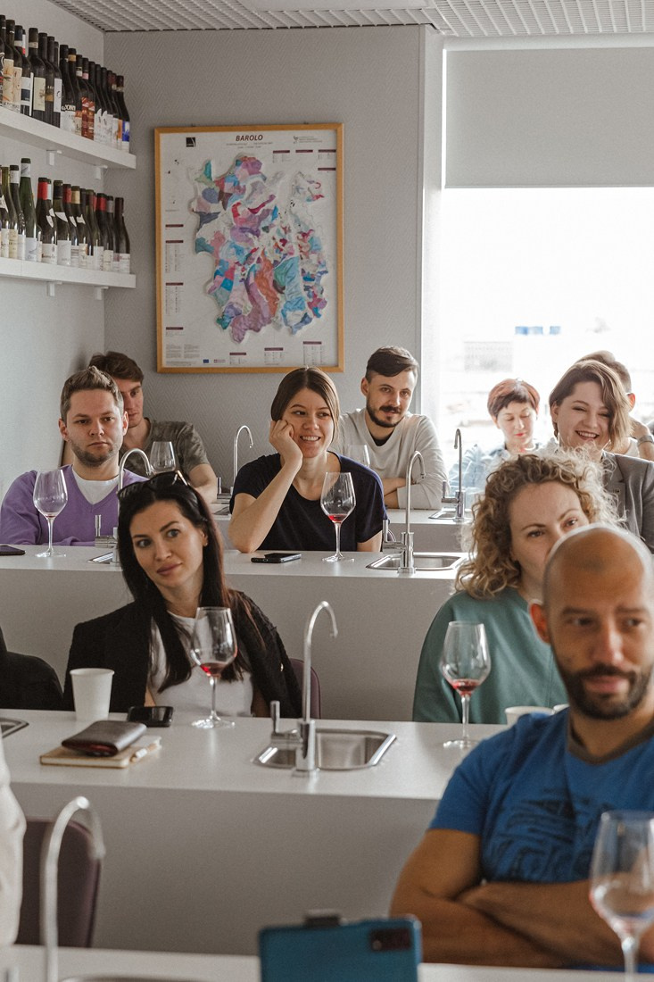 Репортажная и контент съемка. Портретный и Семейный фотограф в Санкт-Петербурге Rocket Alice