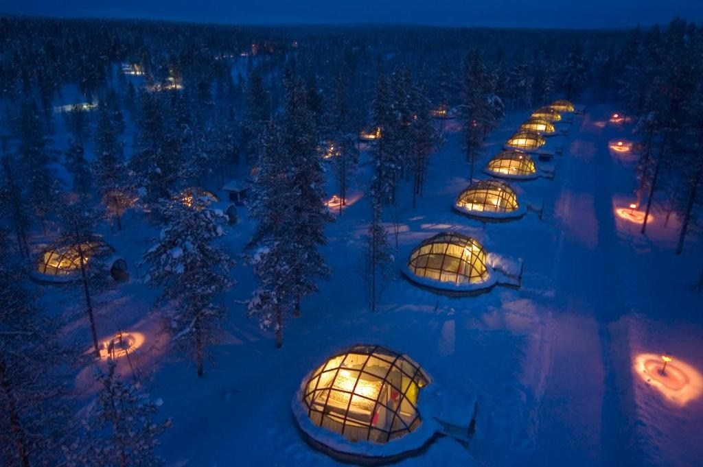 Kakslauttanen Arctic Resort, Финляндия. Фотограф для маркетплейсов Михаил Бове