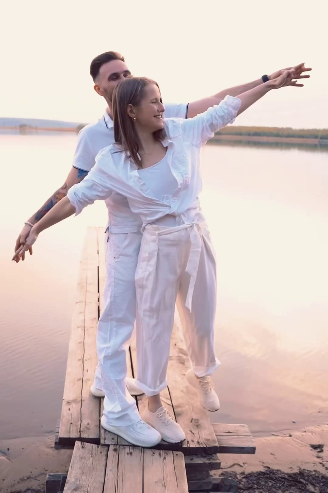 Лавстори для Владислава и Дарьи. Для тех, кто не ждёт удачи, а создаёт её. Каждая фотосессия — это твой момент, твой стиль, твой успех. 📸