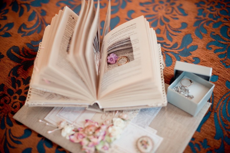 Свадебная прогулка по Санкт-Петербургу. Фотограф крещение венчание в Петербурге! Помогает подобрать храм и посоветовал душевного батюшку в СПб