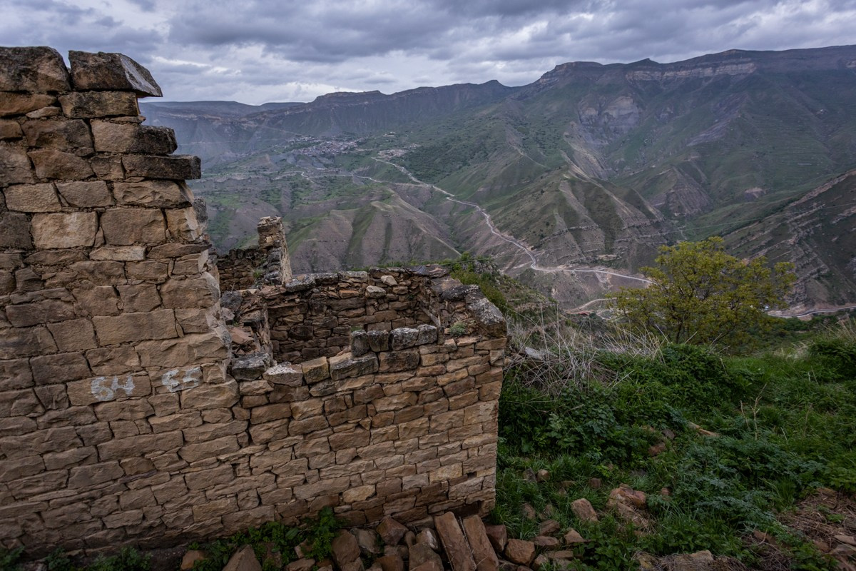 Аул-призрак Гамсутль. Photomantis