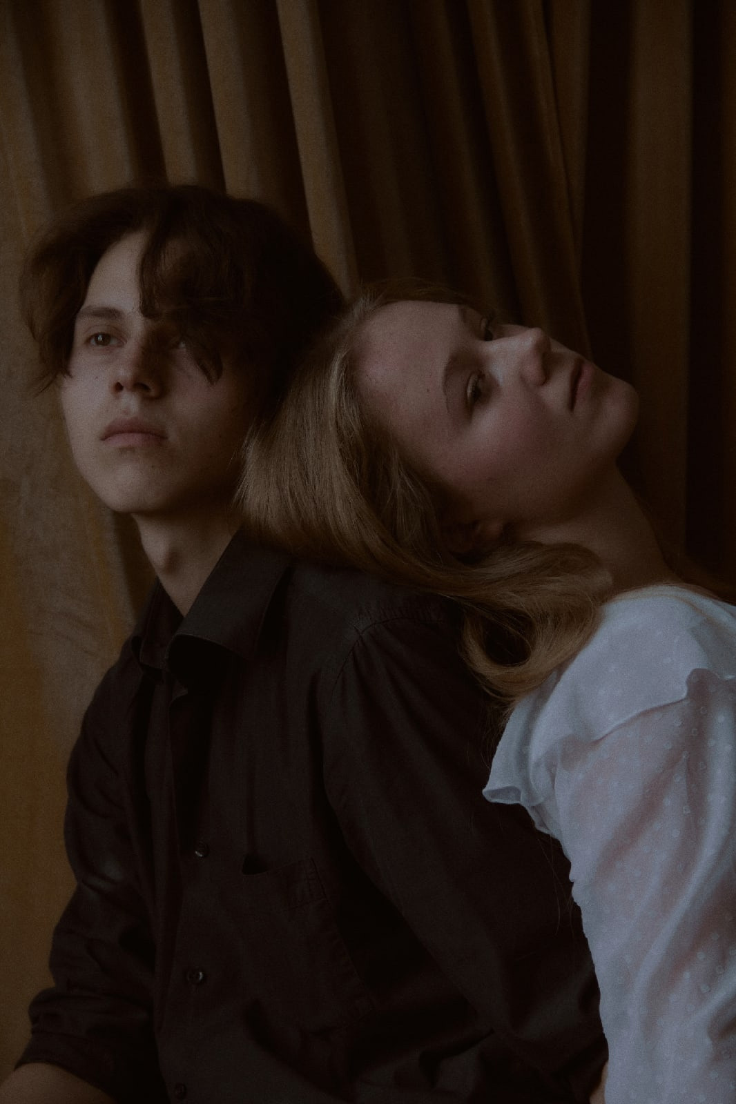 Ангел и демон. Фотограф лавстори Москва/МО Приятелева Ангелина