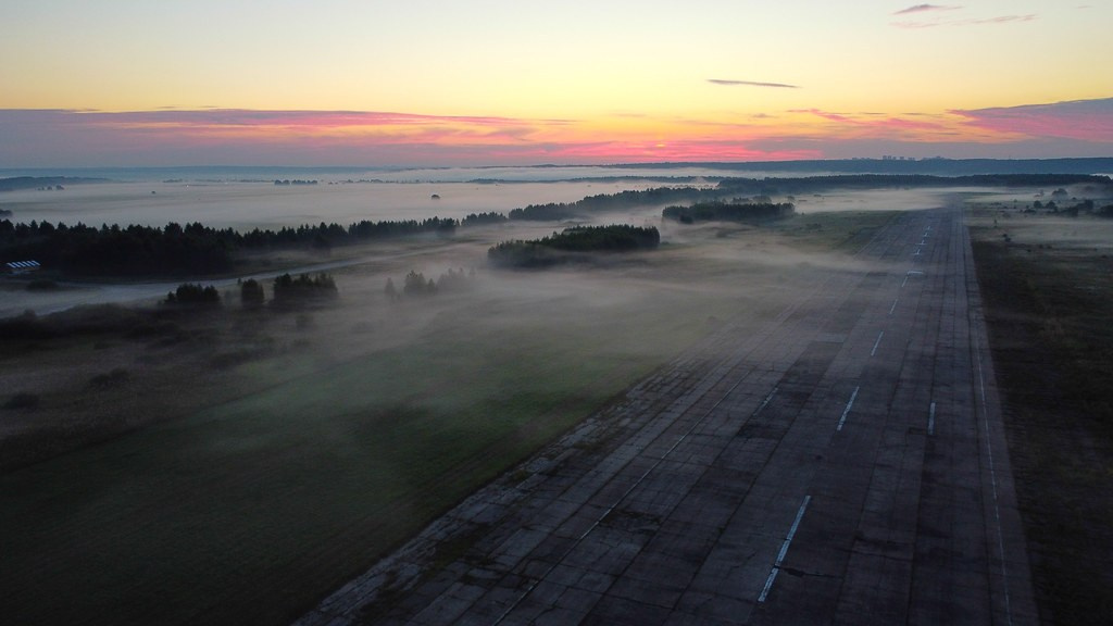 Локации для съёмок. Авиационная техника для кино, рекламы и фотосессий