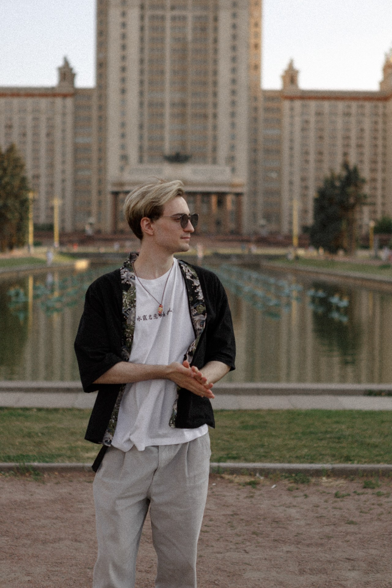 Месяц спустя. Фотограф Владимир Молоканов