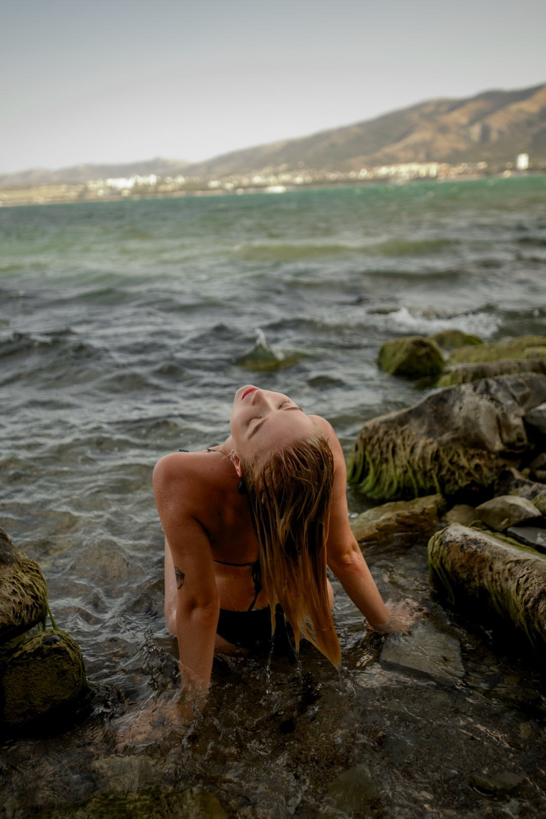 Индивидуальная фотосессия Анастасия на пляже Метрополь — фотограф Жанна Шестопалова