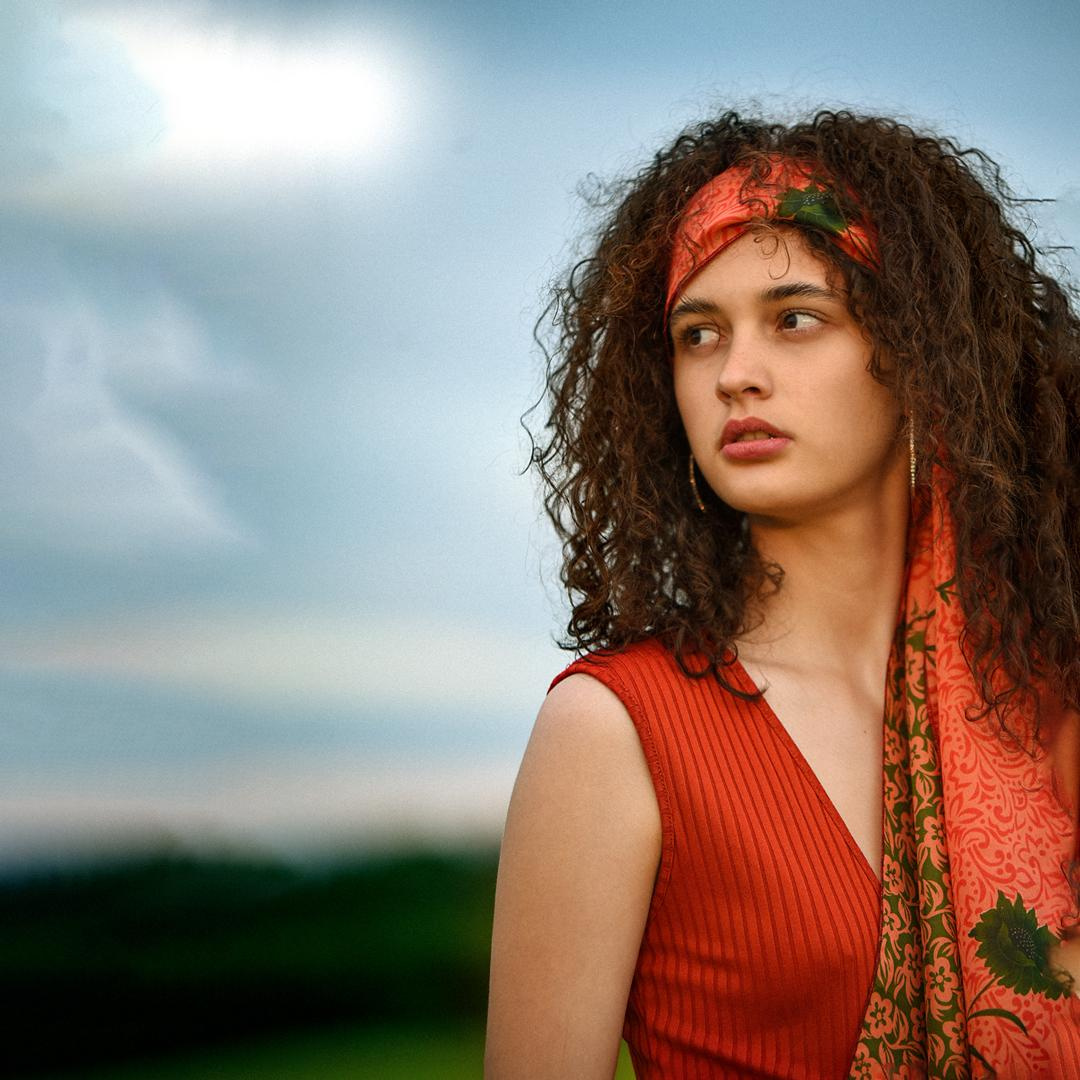 Алиса в поле. Фотограф г. Хабаровск