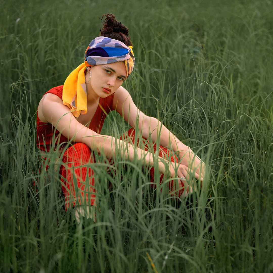 Алиса в поле. Фотограф г. Хабаровск