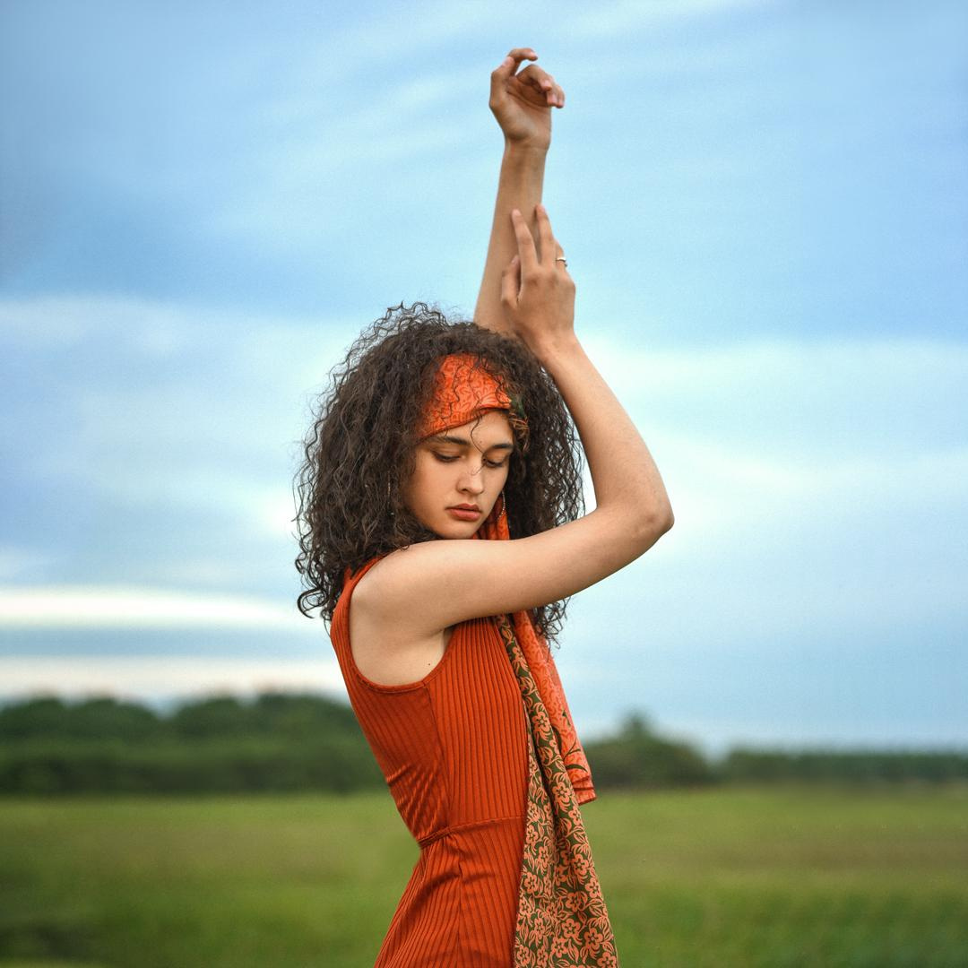 Алиса в поле. Фотограф г. Хабаровск