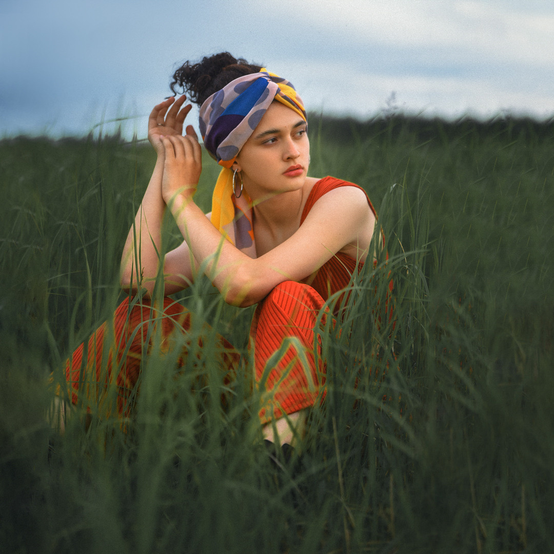 Алиса в поле. Фотограф г. Хабаровск