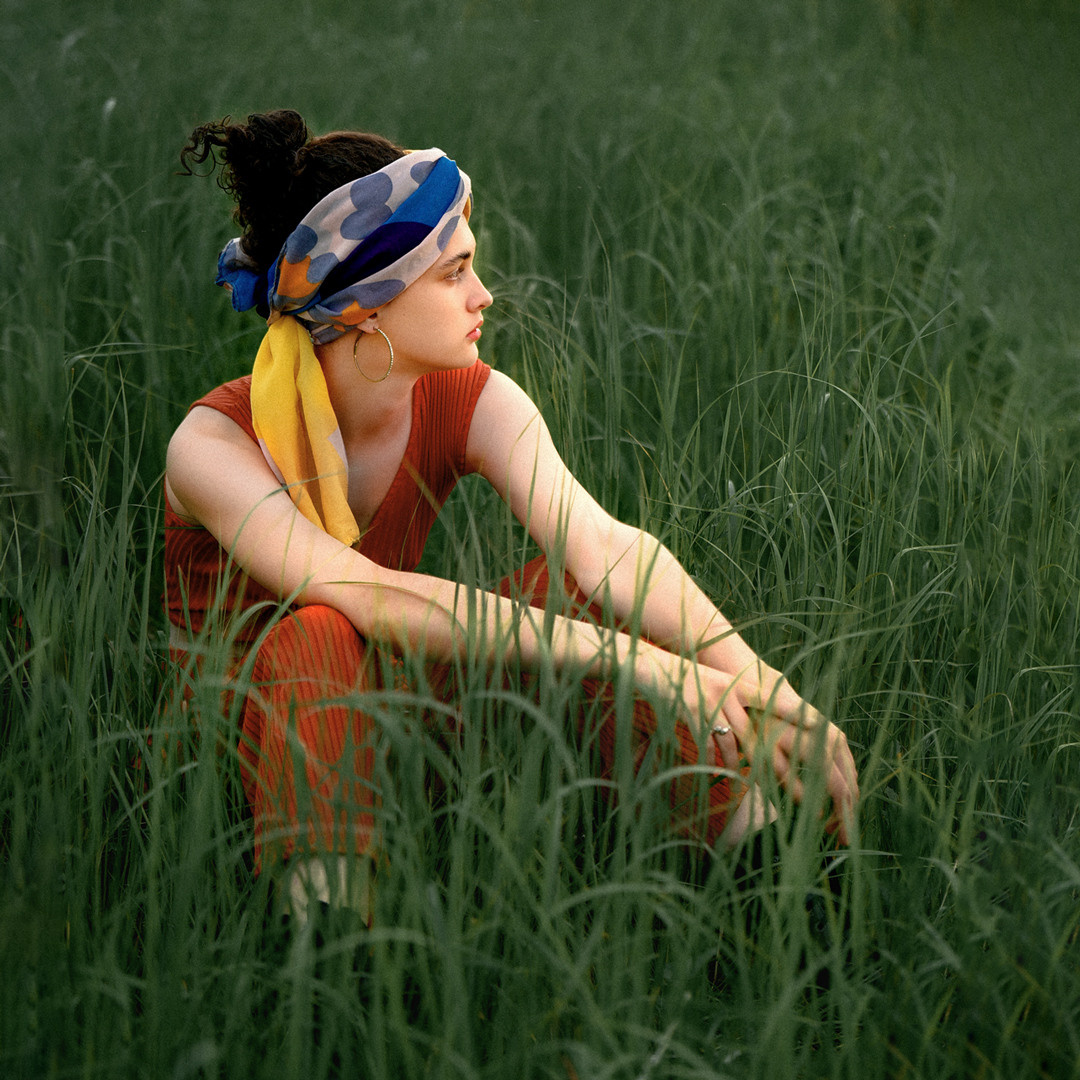 Алиса в поле. Фотограф г. Хабаровск