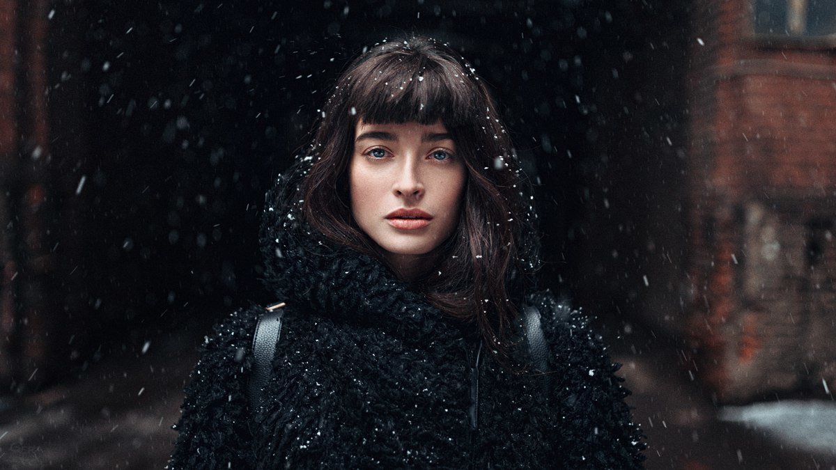 Портреты на улице. Фотограф Георгий Чернядьев