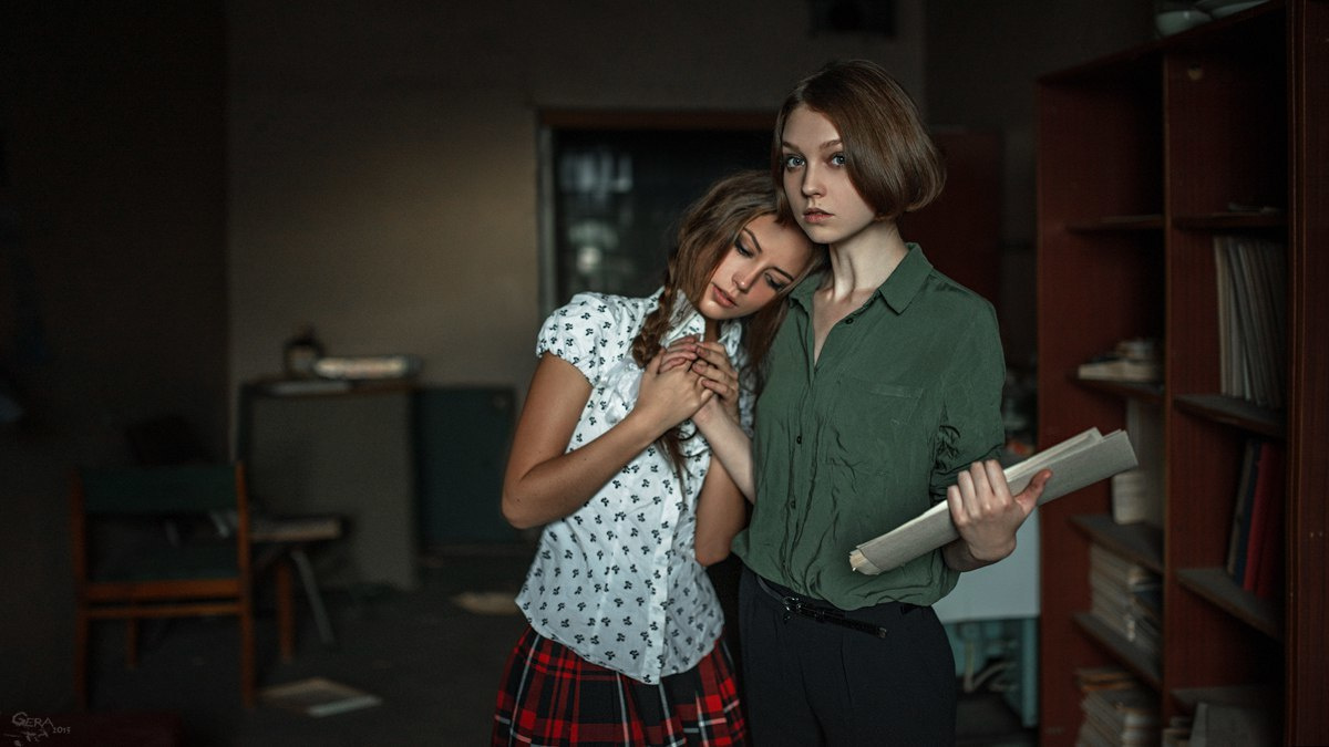 Indoor Portrait. Photographer Georgy Chernyadyev