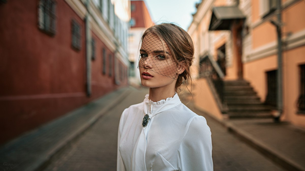 Портреты на улице. Фотограф Георгий Чернядьев