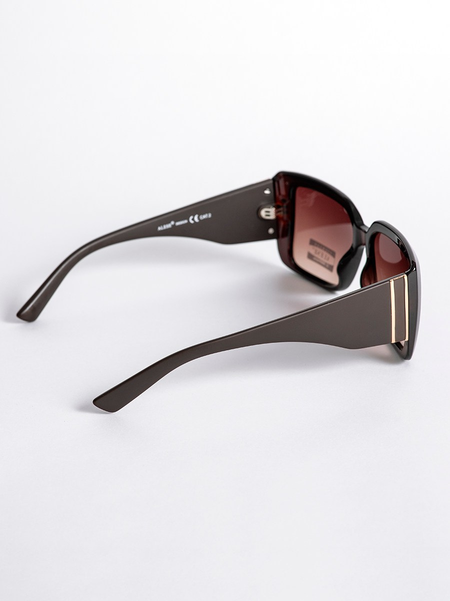 Съемка солнцезащитных очков. Фотограф в Санкт-Петербурге