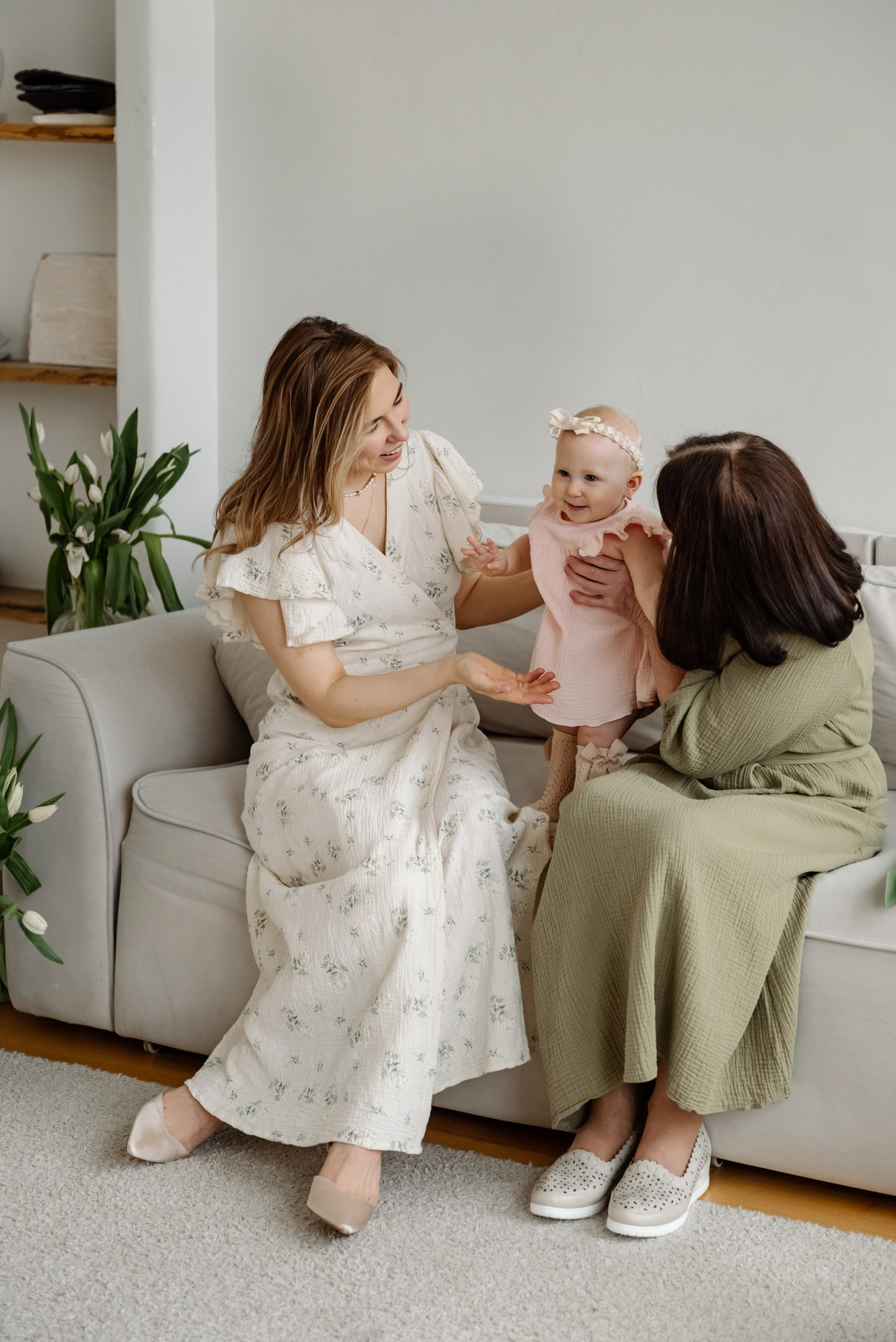 Семейная фотосессия с тюльпанами. Свадебный и семейный фотограф в Санкт-Петербурге Елена Худякова