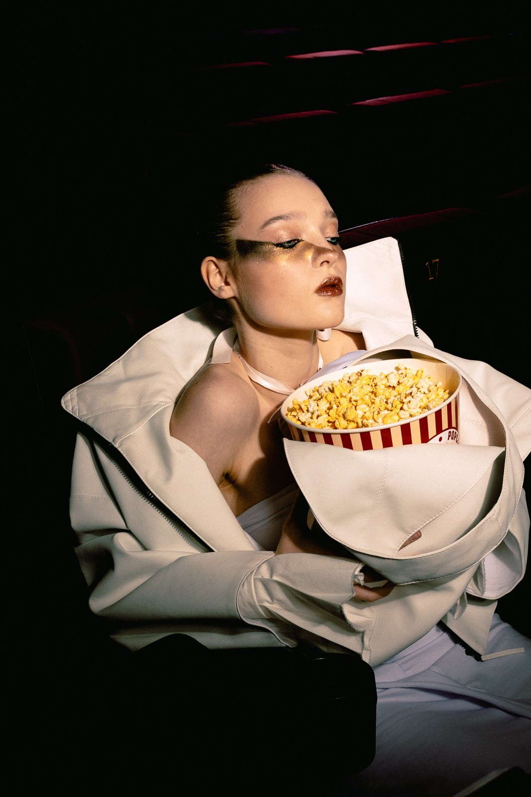 Пойдем снимать кино о тебе?. Борщевская Елизавета / фотограф Иркутск