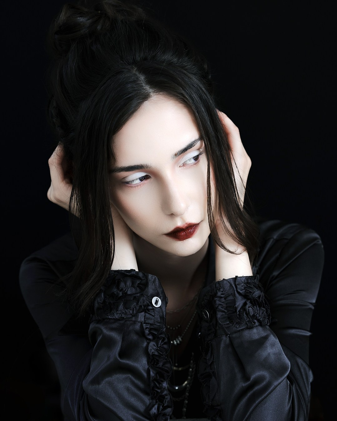 VERSAL. Студийный-fashion фотограф в Москве и Санкт-Петербурге