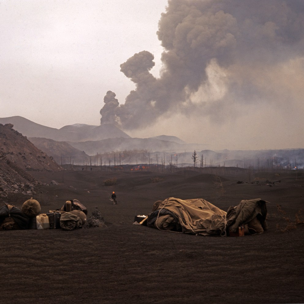 Толбачик.  Жизнь под вулканом. 1975г.