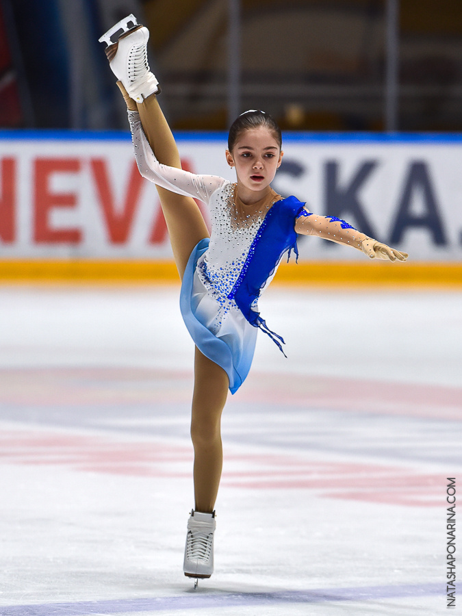 Анастасия Артеменко сезоны 2018/2020. ФК Фотограф в Санкт-Петербурге Наталья Понарина