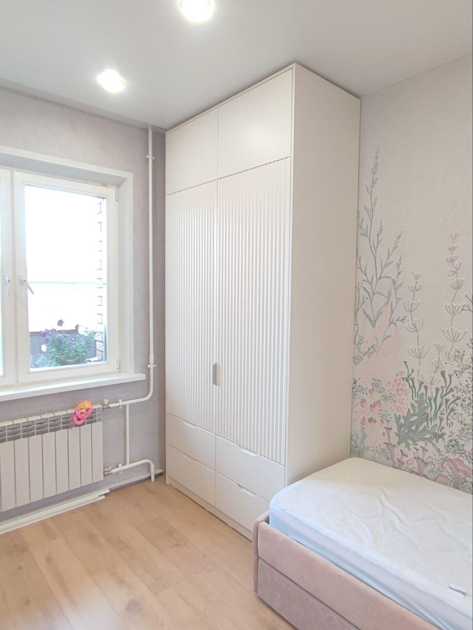 Нежная детская комната для девочки. Батракова Наталья дизайнер интерьеров Санкт-Петербург Москва Архангель