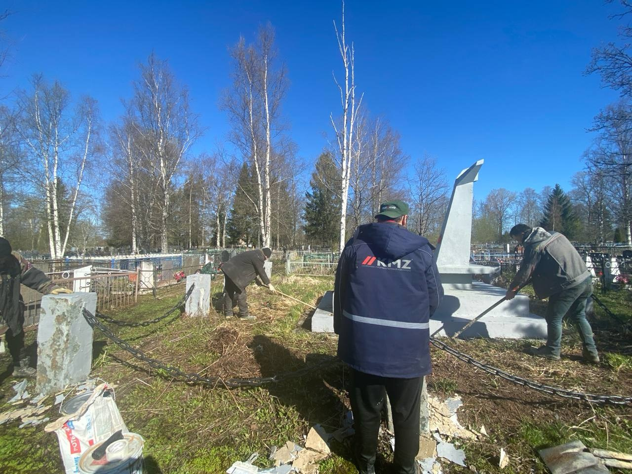 Содержание и благоустройство захоронения. История Назиевского городского поселения