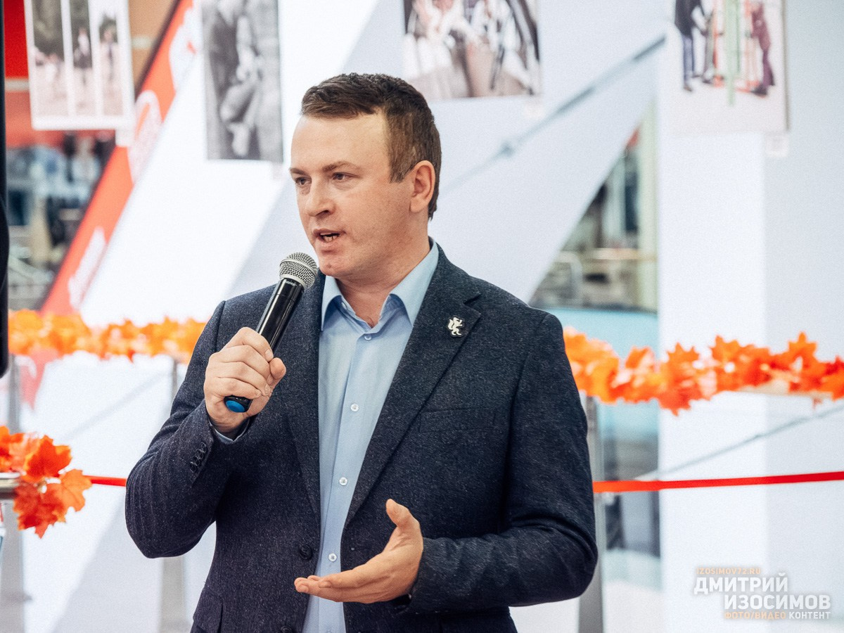 Открытие фотовыставки «Папа в кадре»