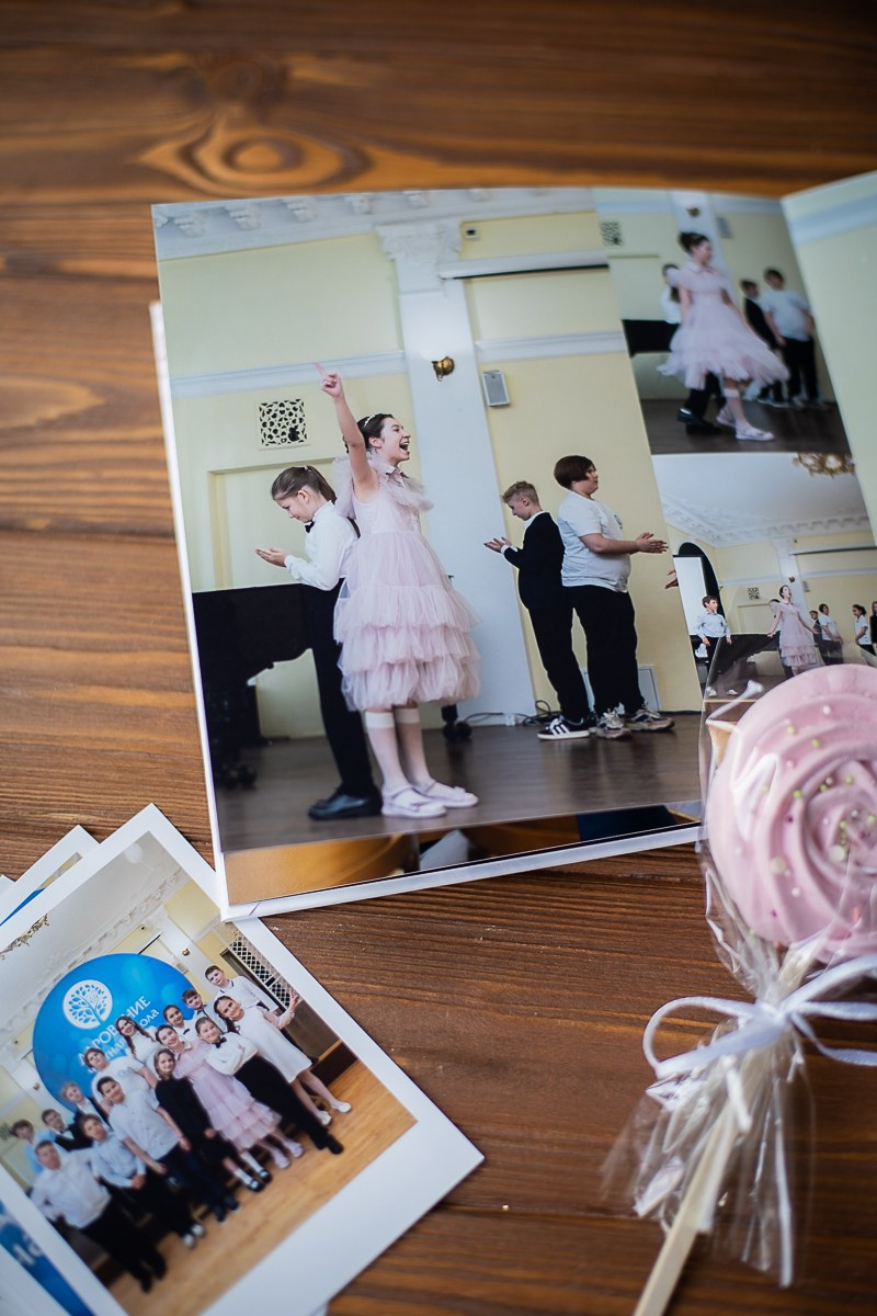 Анастасия. Фотокнига выпускного. Семейный и детский фотограф в Сергиев Посаде, Хотьково Якимчук Любовь