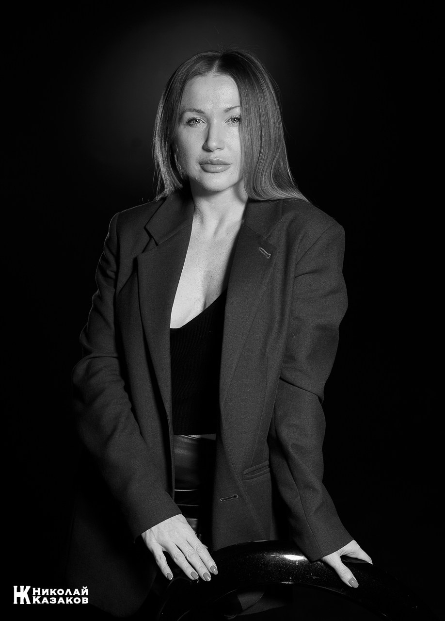 Модельное портфолио в Санкт-Петербурге. Портретная фотосессия для актрисы театра и кино