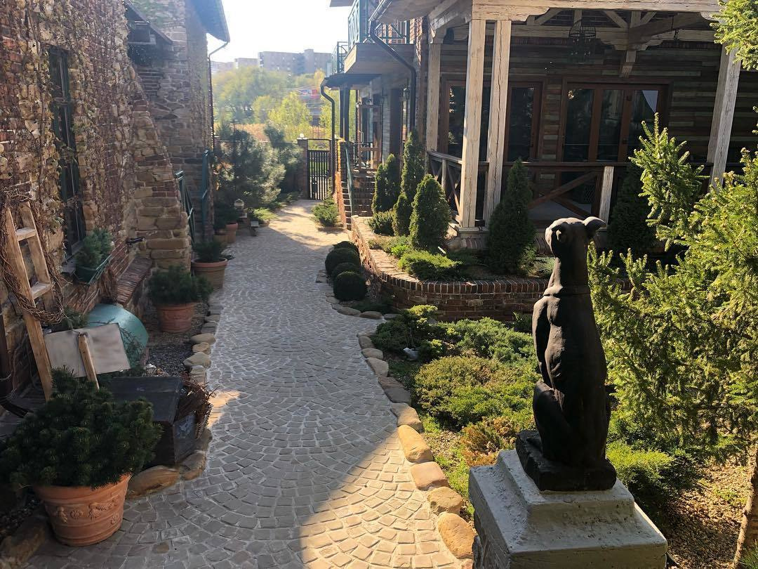 Отель «Расслабонов Country Home». Свадебный фотограф в Ростове Александра Груздева