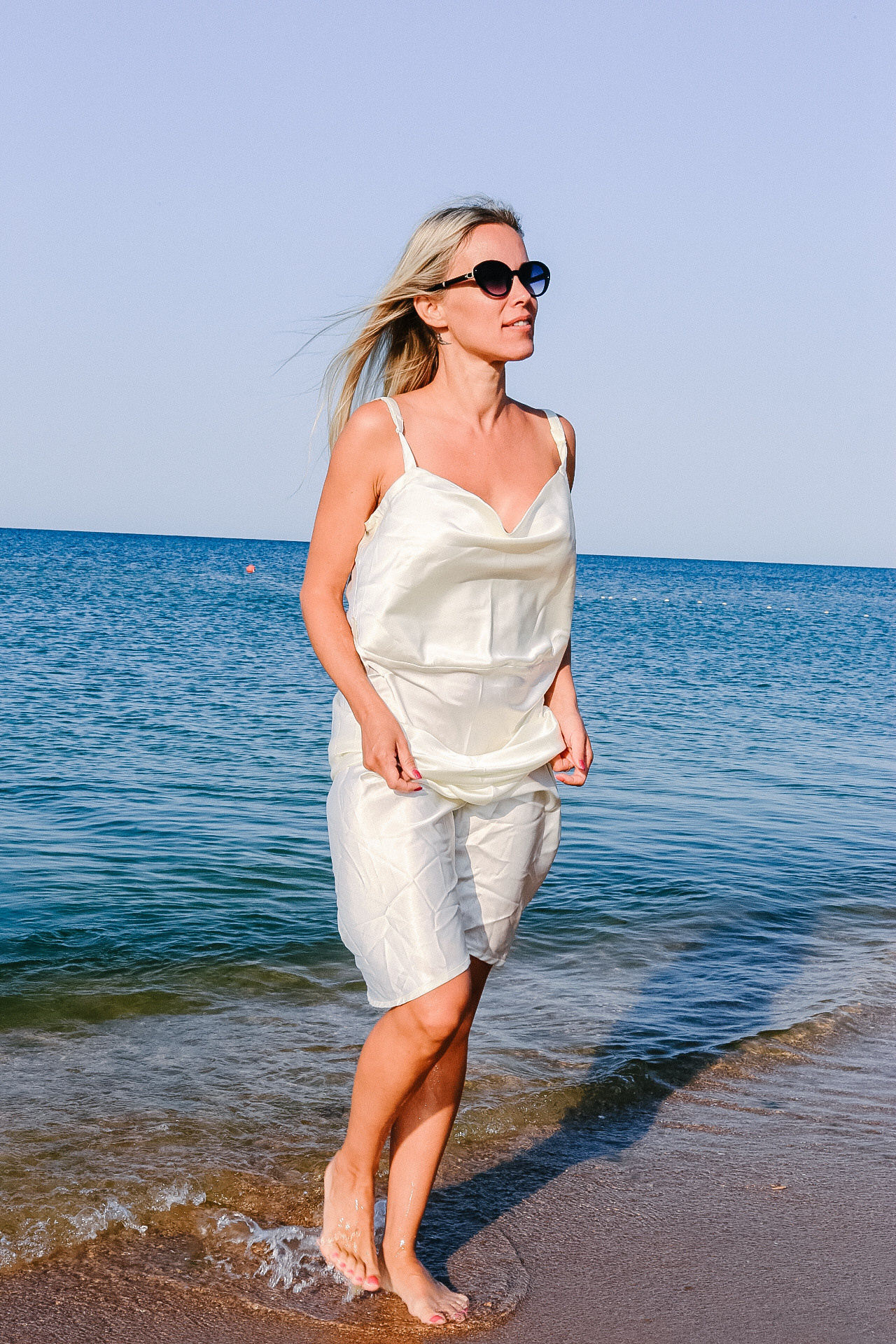 Кэт, море и 7 утра. Фотограф в Воронеже. Портреты, контент, семейные сьемки