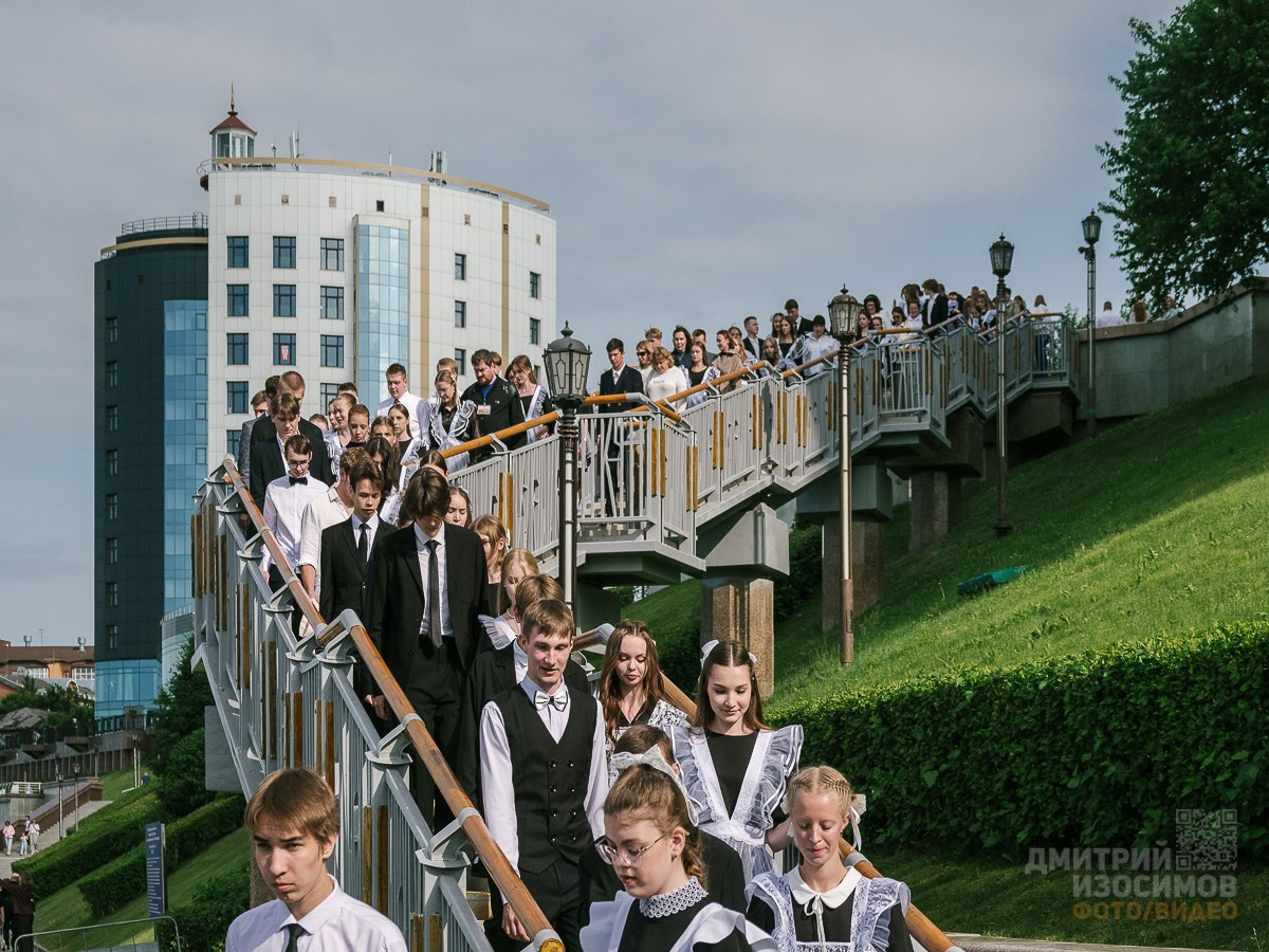 Школьный вальс выпускников