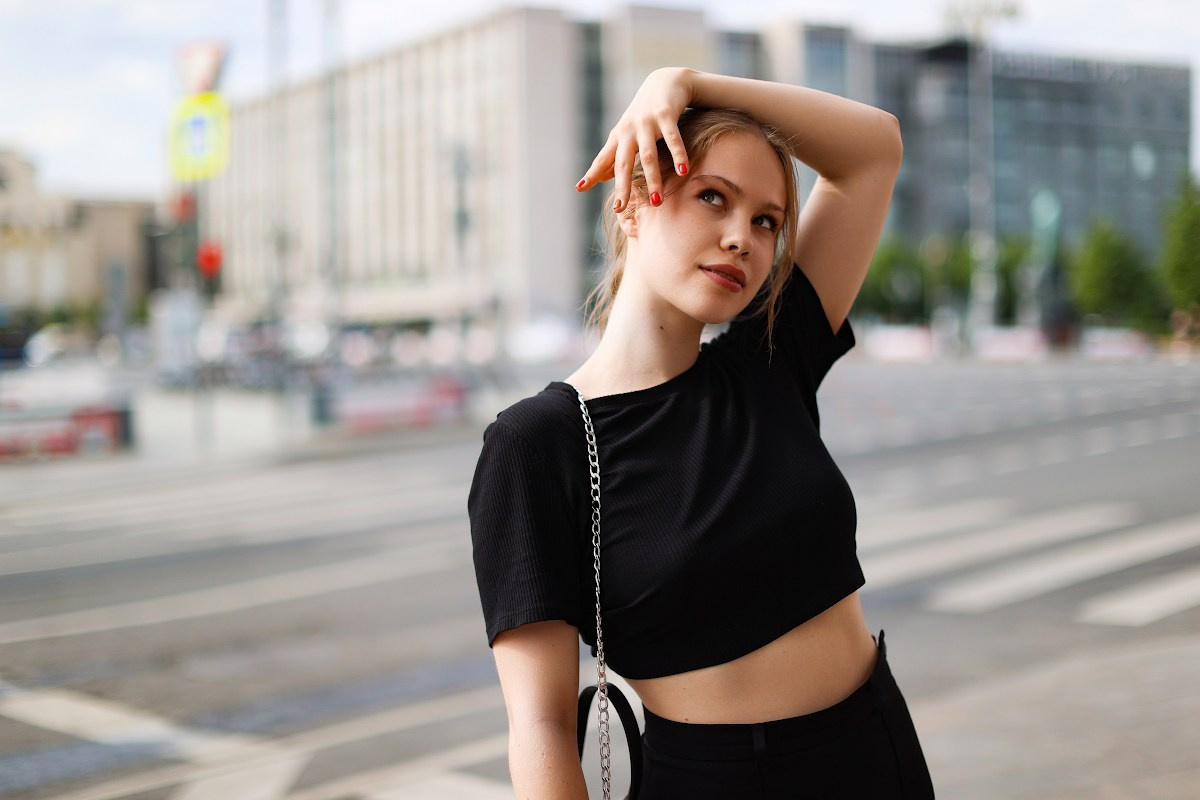 Уличная фотосессия, фотопрогулка, портрет, стрит фото. Репортажный фотограф в Москве Артём Соболев