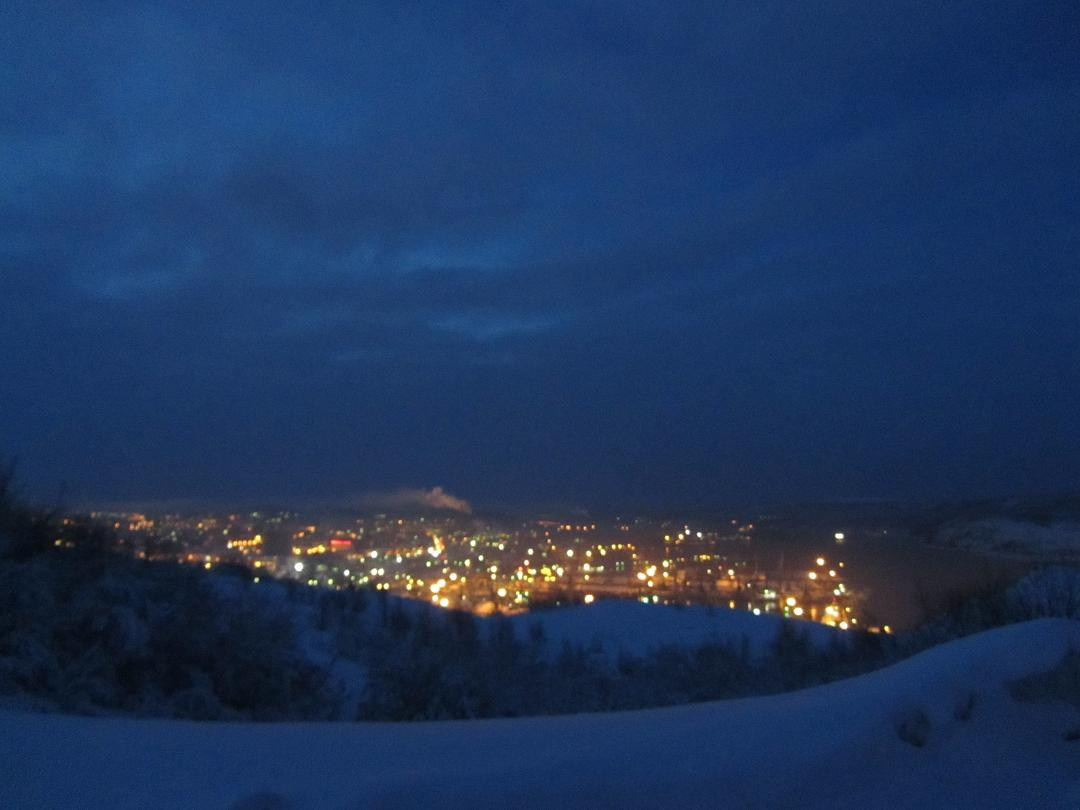 Вид на просыпающийся город