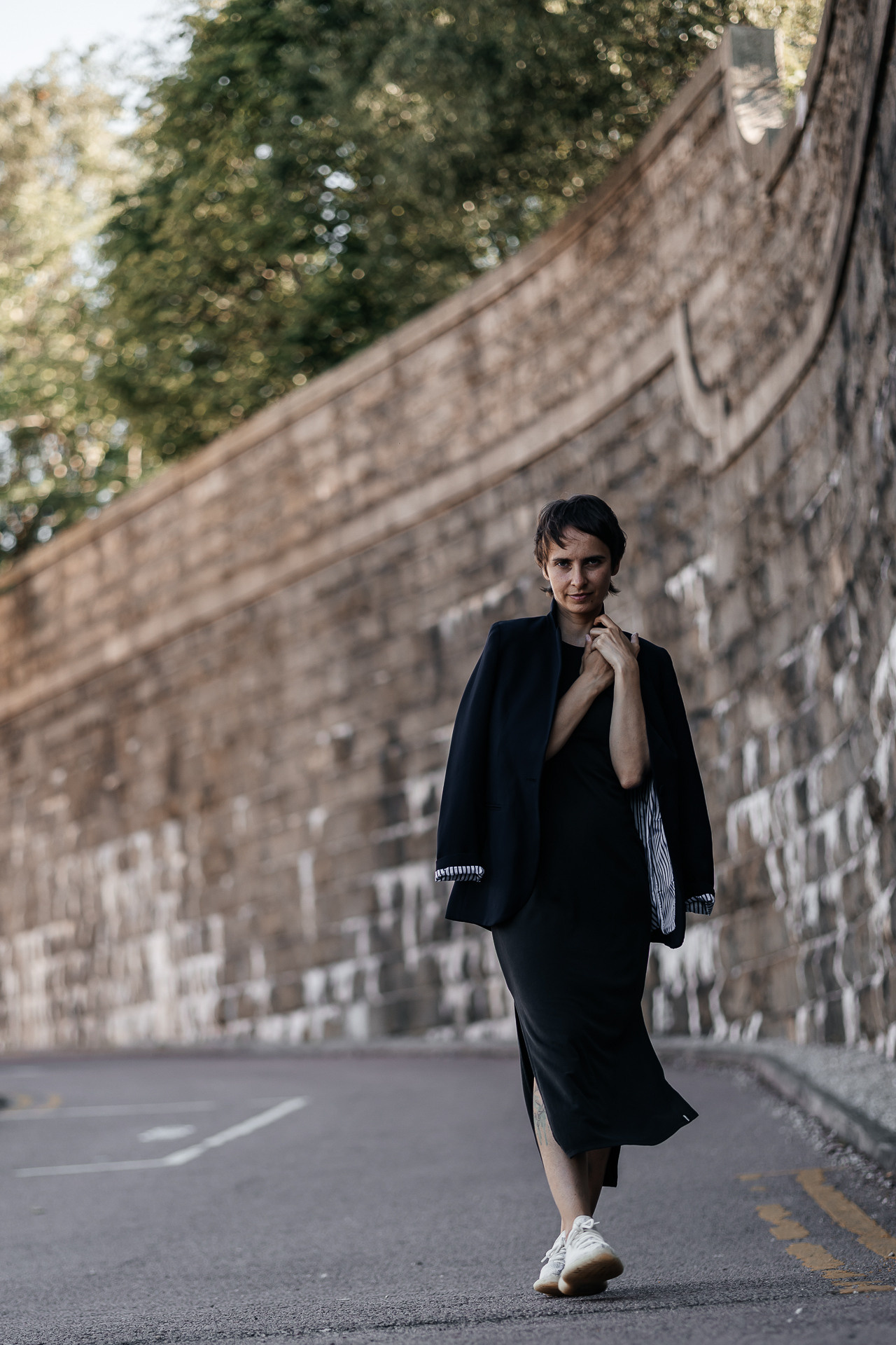 Sunny walk near Dathee Park in Aberdeen UK. Family and kids photographer in Aberdeen UK Lyubov Popova