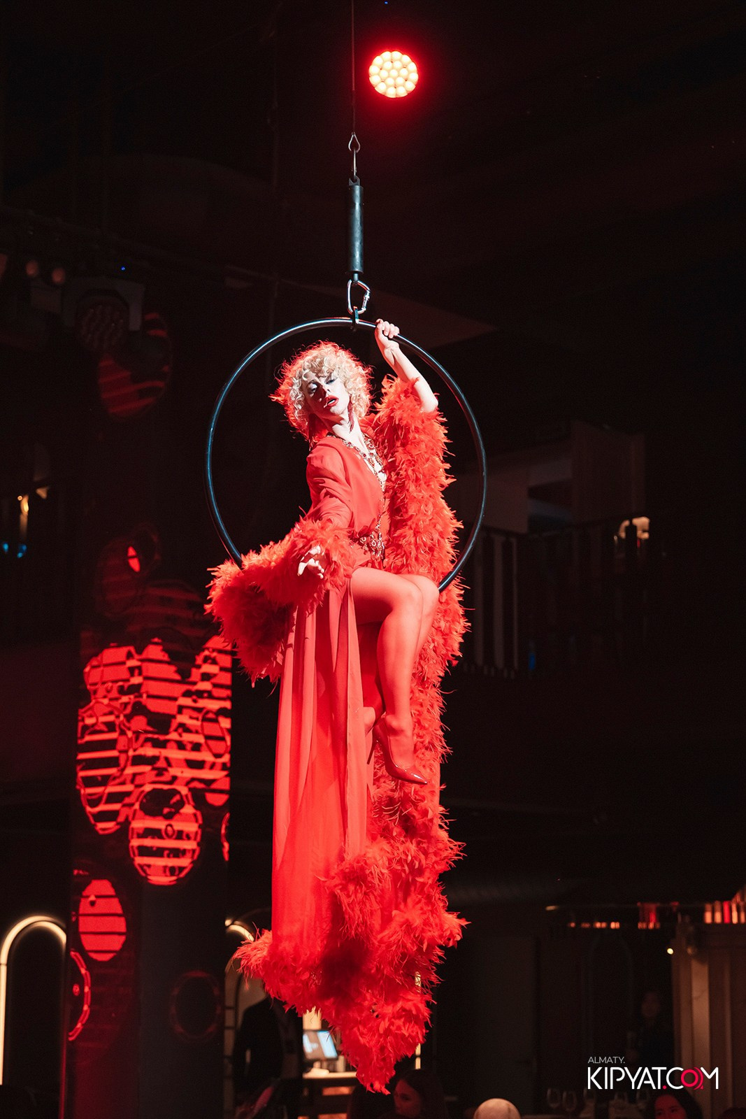 QUEEN. КИПЯТКОМ АЛМАТЫ!